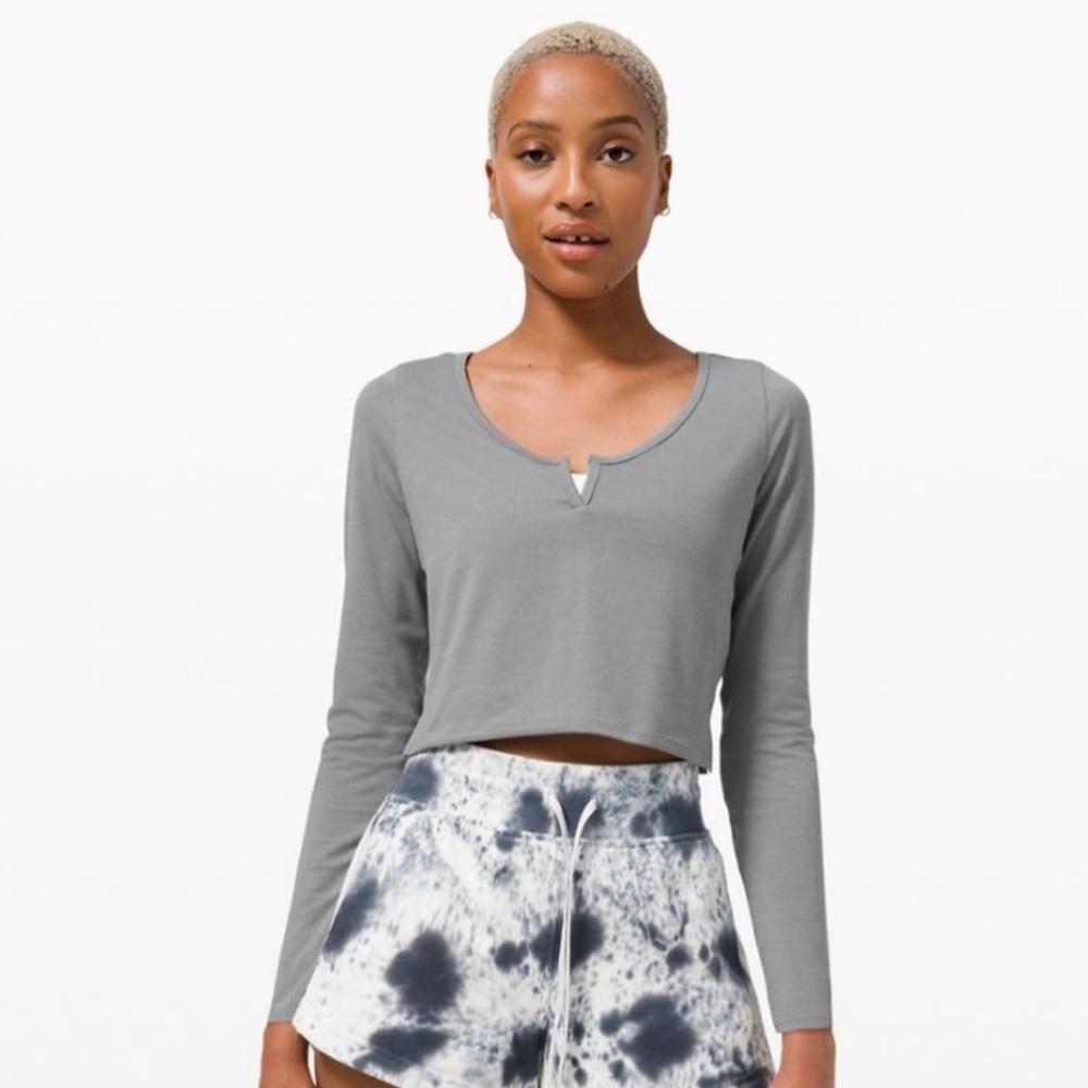 lululemon athletica Gray Long Sleeve Crop Top